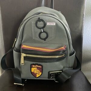 Warner Bros. Harry Potter Gray Lounge Fly Backpack
